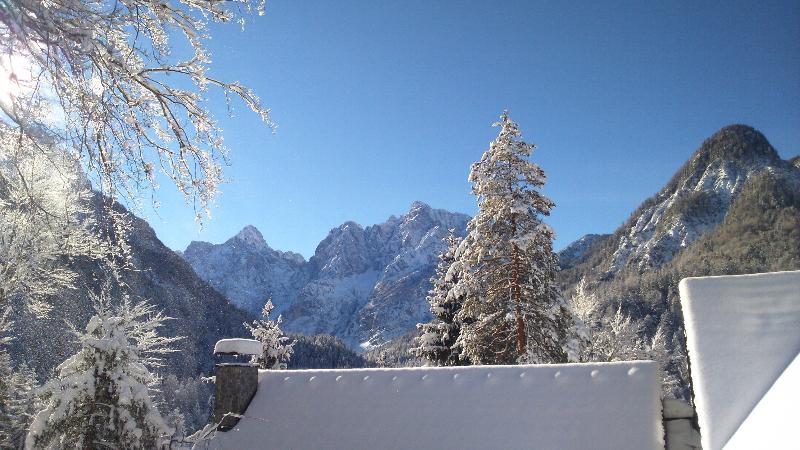 Rooms Barovc By The Lake Jasna Kranjska Gora Exterior photo The mountains of the Bavarian Alps